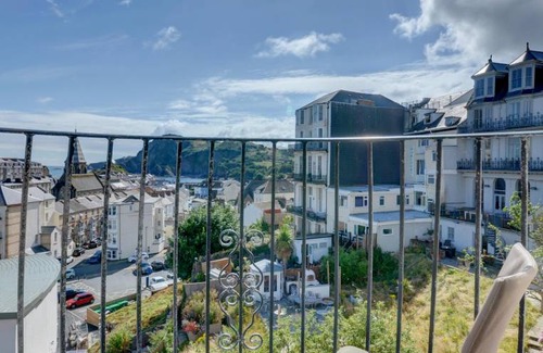 Hele Cottage | 8 Cove View