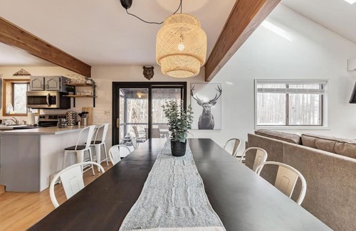 Long Pond House | 8 min to Kalahari and Camelback Great for Families