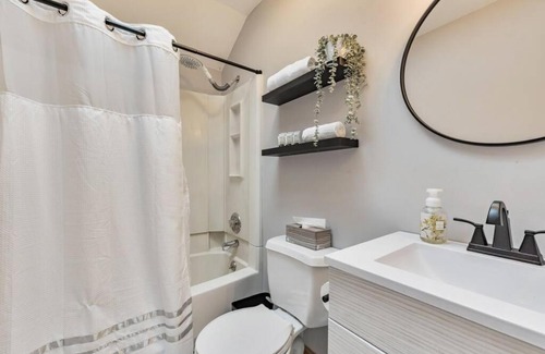Long Pond House | 8 min to Kalahari and Camelback Great for Families