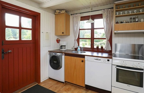 Sundstrup House | 8 person holiday home in Højslev