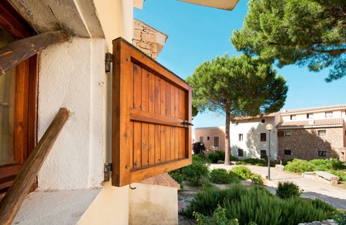 Baja Sardinia Apartment | 80 m² Apartment ∙ 2 bedrooms ∙ 4 guests