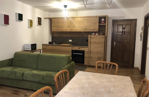Pinzolo Apartment | 80 m² Apartment ∙ 2 bedrooms ∙ 6 guests