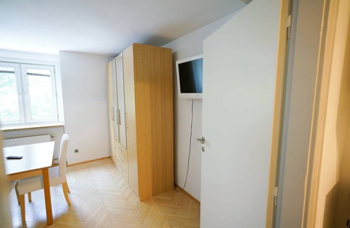 Unterdobling Other | 80 m² Shared room ∙ 1 bedroom ∙ 6 guests
