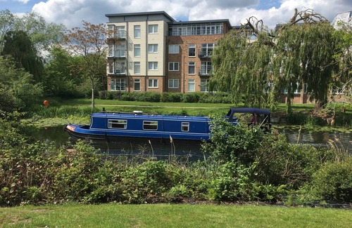 St Neots Apartment | 800 m² Apartment ∙ 2 bedrooms ∙ 4 guests