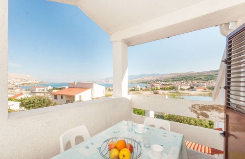 Pag Apartment | 82 m² Apartment ∙ 2 bedrooms ∙ 4 guests