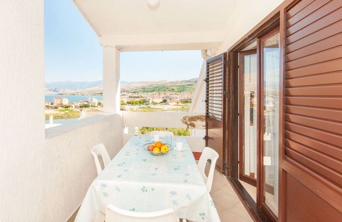 Pag Apartment | 82 m² Apartment ∙ 2 bedrooms ∙ 4 guests