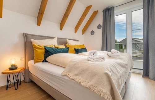 Zingst Apartment | 83 m² Apartment ∙ 2 bedrooms ∙ 4 guests