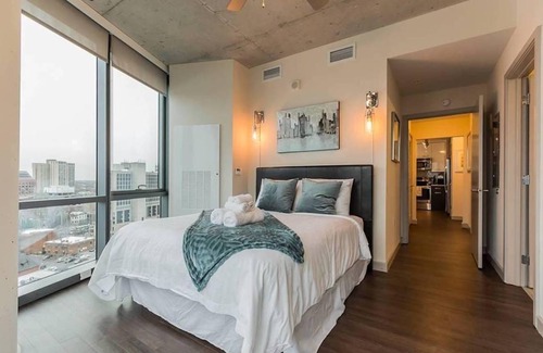 University City Apartment | 84 m² Apartment ∙ 2 bedrooms ∙ 4 guests