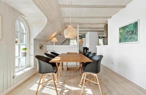 Knebel House | 84363-Knebel-Apollovej-108