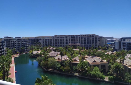 Victoria and Alfred Waterfront Apartment | 85 m² Apartment ∙ 1 bedroom ∙ 2 guests