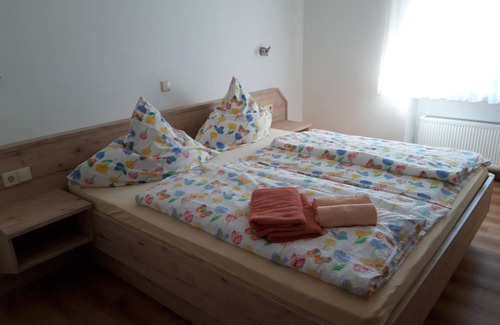 Minheim Apartment | 85 m² Apartment ∙ 2 bedrooms ∙ 5 guests