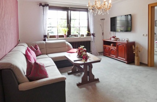 Frankenhain Apartment | 85 m² Apartment ∙ 1 bedroom ∙ 4 guests