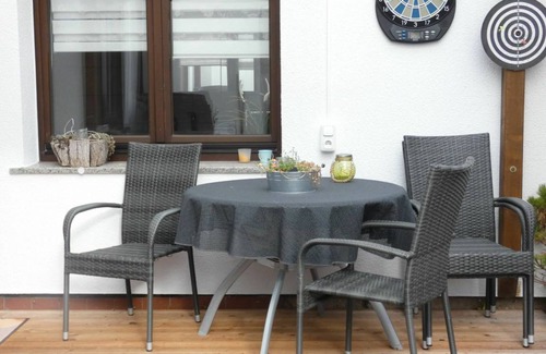 Frankenhain Apartment | 85 m² Apartment ∙ 2 bedrooms ∙ 4 guests