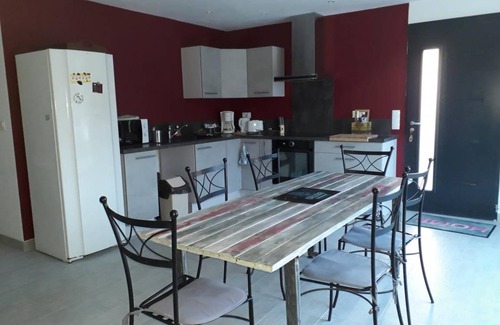 Roquefort-des-Corbieres House | 90 m² House ∙ 3 bedrooms ∙ 6 guests