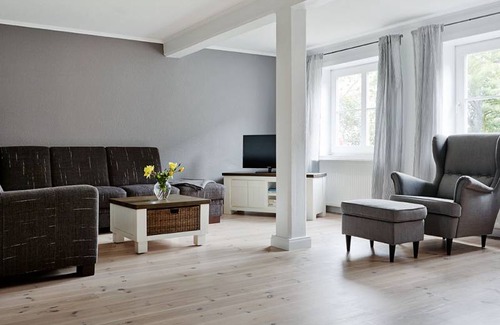 Nieblum Apartment | 90 m² Apartment ∙ 2 bedrooms ∙ 4 guests