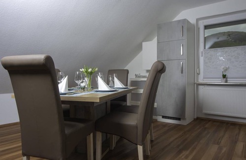 Irsch Apartment | 90 m² Apartment ∙ 2 bedrooms ∙ 4 guests