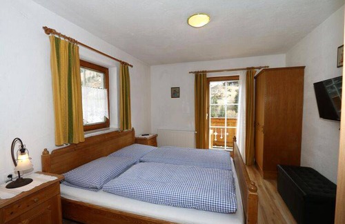 Grossarl Apartment | 90 m² Apartment ∙ 3 bedrooms ∙ 8 guests