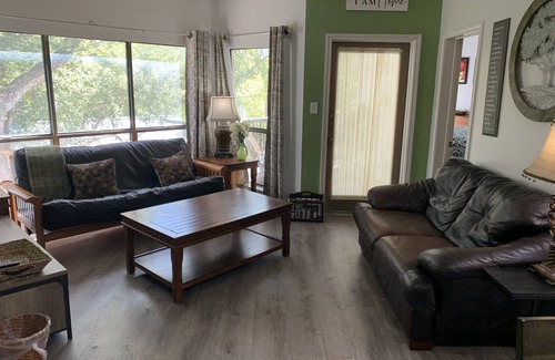New Braunfels Condo | 90 m² Condo ∙ 2 bedrooms ∙ 6 guests