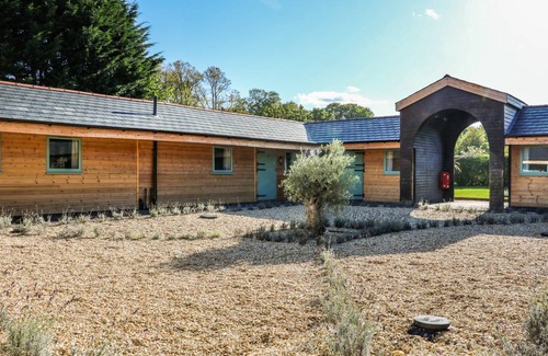 Aldermaston Wharf Cottage | 90 m² Cottage ∙ 1 bedroom ∙ 2 guests