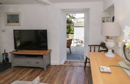 Llanfechell Cottage | 90 m² Cottage ∙ 1 bedroom ∙ 2 guests