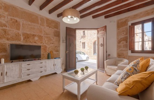 Old Town Alcudia House | 90 m² House ∙ 2 bedrooms ∙ 4 guests