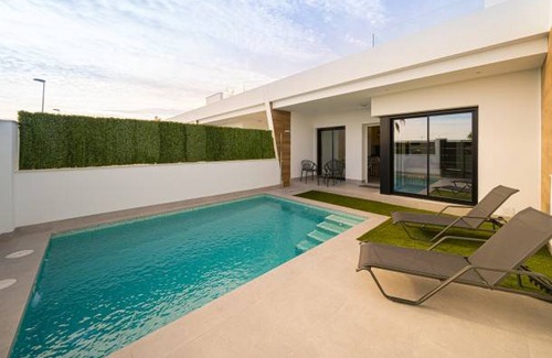Roda Villa | 90 m² Villa ∙ 2 bedrooms ∙ 6 guests