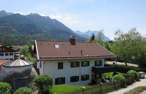 Wallgau Apartment | 92 m² Apartment ∙ 2 bedrooms ∙ 4 guests