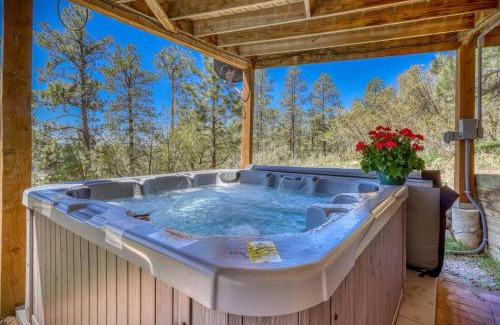 San Juan River Village House | 942 Harman Ave