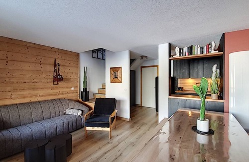 Saint-Jean-dʼAulps Apartment | 96 m² Apartment ∙ 4 bedrooms ∙ 12 guests
