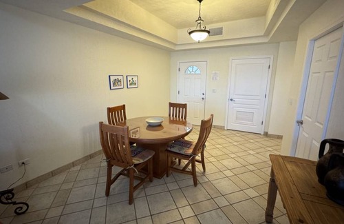 Sandy Beach Condo | 97 m² Condo ∙ 2 bedrooms ∙ 4 guests