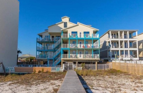 Gulf Shores Apartment | 98 m² Aparthotel ∙ 2 bedrooms ∙ 8 guests