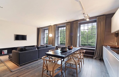 Brompton & Hans Town Apartment | 98 m² Apartment ∙ 2 bedrooms ∙ 4 guests