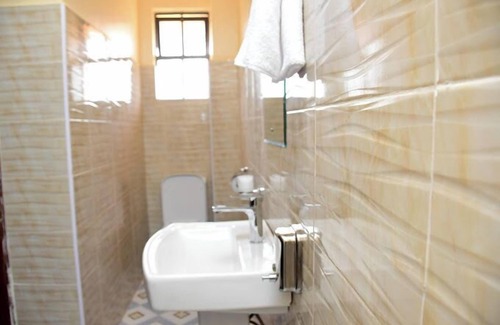 Kitale Bed & Breakfast | A & B Cozy Apartments