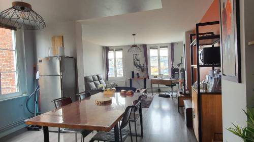 Fecamp Apartment | A BABORD Fécamp Appartement vue port et mer linge inclus