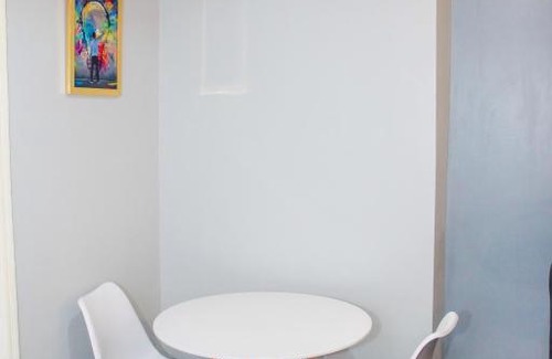 Ibadan Apartment | A' BASICS APARTMENTS & SUITES LUXURY