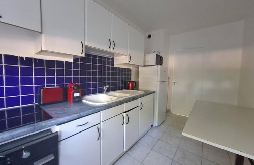 Morsang-sur-Orge Apartment | A break for family, friends or work - Spacious F3 WiFi dedicated office parking