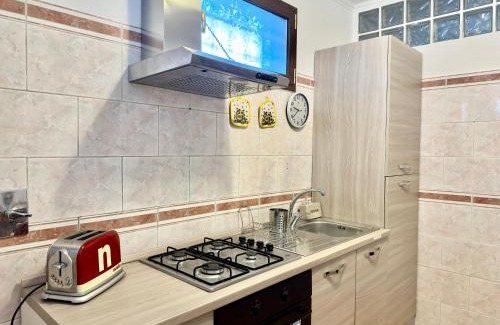 Zona XXX Castel Fusano House | A Casa di Anto - 90 mq con parcheggio interno Animal friendly