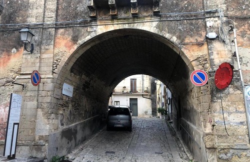 Palazzolo Acreide Historic Centre Apartment | a casa di Thea