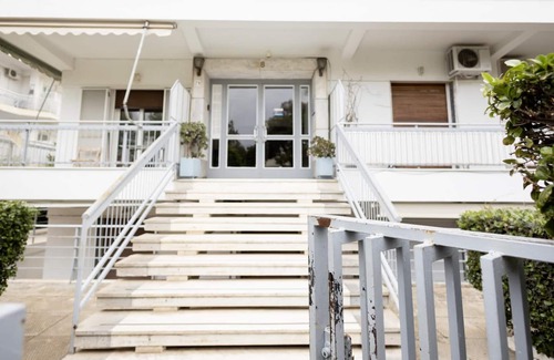 Voula Apartment | A Cute Cocoon Near Voula Beach