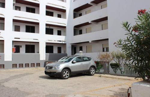 Oura Apartment | A dois passos da praia