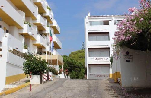 Oura Apartment | A dois passos da praia