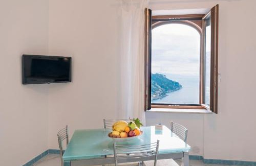 Ravello House | A Due Passi