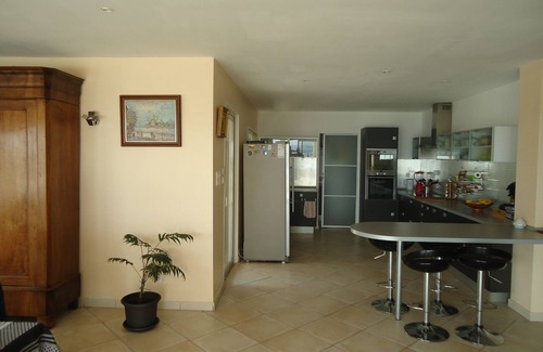 Istres House | A haven of peace nestled in the heart of Provence