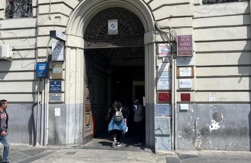 Naples City Centre Hostel | A I R H1o