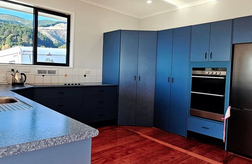 Richmond House | A large and sunny family home close to all the amenities and perfect for exploring Nelson and Tasman