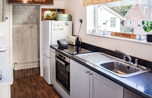 Horning Apartment | A perfect waterside setting.