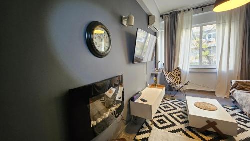 Athens City Centre Apartment | A Place 4 U no22