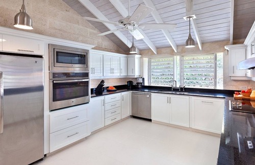 Gibbs Bay Villa | A Private Villa With A Pool - Just A Short Walk To A Stunning Beach