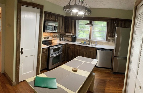 Columbus House | A quiet and cozy place to enjoy the Foothills! Home base for your getaway!