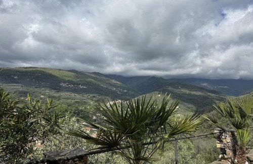 Dolcedo Villa | A Stunning View - Villa Cuccarello - by Host4U